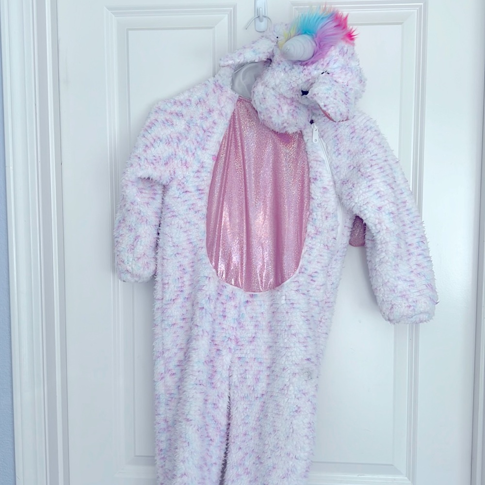 Pink unicorn costume. 4-5T.